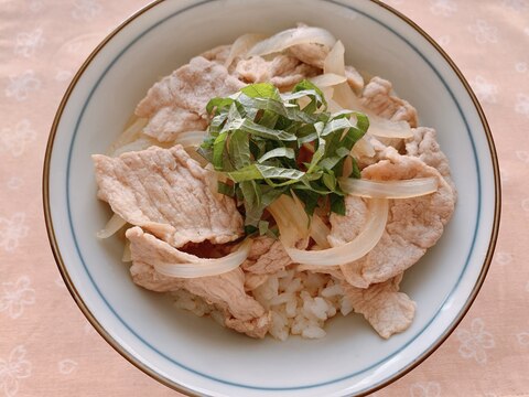 【春のメイン料理】新玉ねぎの豚丼